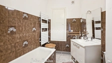 Appartement bourgeois 1890 – Élégance & art de vivre au cœur de Royat (63)