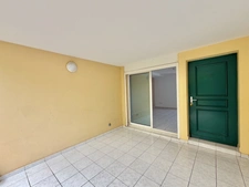 À VENDRE – Rés. Les Bulbuls Apt T2, jardin, box + pk – Saint-Pierre 97410, Ligne des Bambous