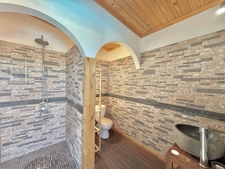 À vendre – Villa T7 avec piscine, jacuzzi et fort potentiel locatif – Petite-Île (97429)