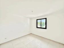 À Vendre – Maison T4 de 101,48 m² avec piscine – Ligne des Bambous, Saint-Pierre (97410)