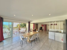 À vendre – Villa T11 d'exception avec piscine, jacuzzi et fort potentiel locatif – Mont-Vert-les-Bas (Saint-Pierre)
