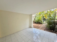 À VENDRE – Rés. Les Bulbuls Apt T2, jardin, box + pk – Saint-Pierre 97410, Ligne des Bambous