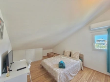 À vendre – Villa T7 avec piscine, jacuzzi et fort potentiel locatif – Petite-Île (97429)