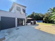 BAISSE DE PRIX IMPORTANTE - À VENDRE SAINT-PIERRE (97410) – TERRE ROUGE Villa T5 contemporaine – 150 m² – Piscine – Terrain 726 m²