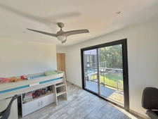 BAISSE DE PRIX IMPORTANTE - À VENDRE SAINT-PIERRE (97410) – TERRE ROUGE Villa T5 contemporaine – 150 m² – Piscine – Terrain 726 m²