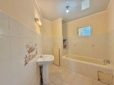 À VENDRE – SAINT-LOUIS CENTRE-VILLE (97450) – MAISON T3 À RÉNOVER SUR 400 M²