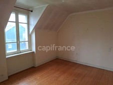 Maison à vendre 5 pièces  (50)