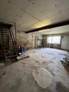 Grande Maison rénové avec goût - BREUIL BARRET 