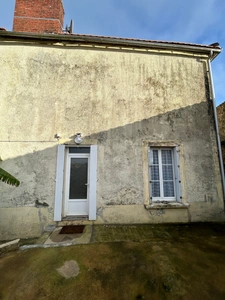 Grande Maison rénové avec goût - BREUIL BARRET 