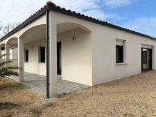 SECTEUR ANGLES ET LA TRANCHE SUR MER VILLA PLAIN PIED GRAND CONFORT 3 CHAMBRES AVEC GARAGE ET JARDIN