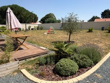CHATEAU GUIBERT (85) - LA MAINBORGERE - VILLA DE PLAIN PIED 2020/4 CHAMBRES AVEC GARAGE SUR 1353M² CLOS