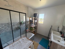 CHATEAU GUIBERT (85) - LA MAINBORGERE - VILLA DE PLAIN PIED 2020/4 CHAMBRES AVEC GARAGE SUR 1353M² CLOS