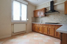 🏡 Appartement 3 pièces – Rez-de-chaussée avec jardin, dépendance, garage et cave – Florange Oury Nord