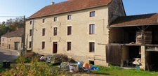 Ensemble immobilier Atypique - 1400 m2- Fort potentiel locatif CEA Valduc - 1,6 hectares de terrain