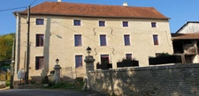 Ensemble immobilier Atypique - 1400 m2- Fort potentiel locatif CEA Valduc - 1,6 hectares de terrain