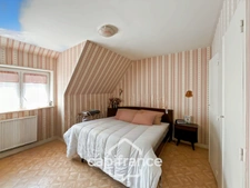 Maison 4 chambres avec jardin et garage, commerces à pied et plage à 5 km !