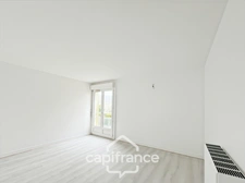 Appartement 3 pièces – 73 m² – Rez-de-chaussée – Résidence calme