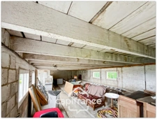 Maison de 71 m², garage, dépendances , terrain de 12234m²