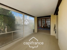 Maison sur sous-sol de 124m², 3 chambres. Terrain de 592 M²