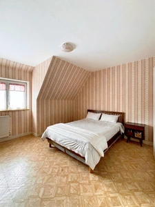 Maison 4 chambres avec jardin et garage, commerces à pied et plage à 5 km !