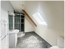 Stone house of 121m² with 920m² of land, 3 bedrooms.