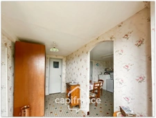 Maison de 71 m², garage, dépendances , terrain de 12234m²