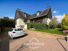 Maison sur sous-sol de 124m², 3 chambres. Terrain de 592 M²