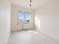 Le Mans Pontlieue – Appartement traversant de 66 m² entièrement rénové avec balcon, cave et parking