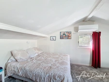 Saint-Jorioz - Renovated Villa – 7 Rooms – 4 Bedrooms – Partial Lake View