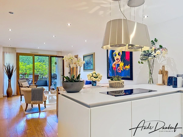 L'Elégant - Appartement T4 de 86 m2 + terrasse de 11 m2 + garage - Aux portes de Genève