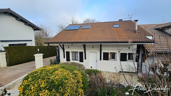 Malagny - Douane de Sézegnin - Maison 5 pièces - 3 chambres, véranda, sous-sol