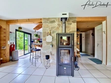 Aux portes de Genève - Maison familiale 4 chambres avec jardin, garage, abris voitures et annexes