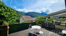 Maison 4 chambres avec terrasse, piscine, jardin arboré, garage, atelier