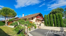 Reignier-Esery - Villa 6 pièces - 4 chambres - Garage, annexes et jardin