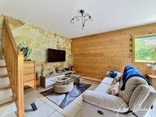 Aux portes de Genève - Maison familiale 4 chambres avec jardin, garage, abris voitures et annexes
