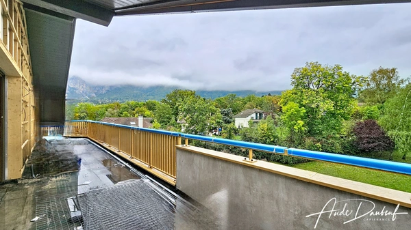 Appartement T4 en attique – Écrin de verdure aux portes de Genève - Résidence de standing