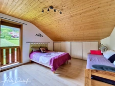 Aux portes de Genève - Maison familiale 4 chambres avec jardin, garage, abris voitures et annexes