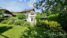 Maison 4 chambres avec terrasse, piscine, jardin arboré, garage, atelier