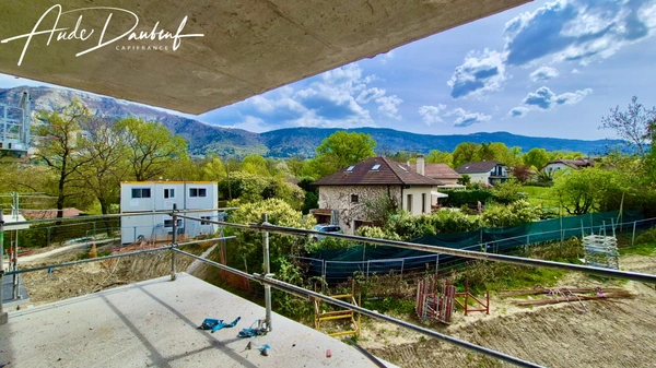 À Archamps – T3 avec terrasse et vue sur le Genevois, proche douane - Résidence de standing