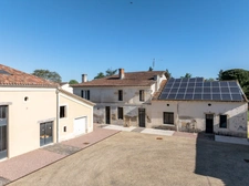 Ensemble immobilier RARE - MENESPLET (24)