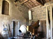 Maison rénovée à neuf avec dépendances -24 Dordogne