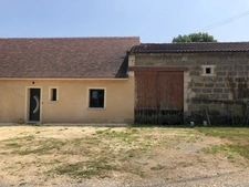 Maison rénovée à neuf avec dépendances -24 Dordogne