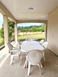 Maison lumineuse, économe en énergie et ouverte sur la nature