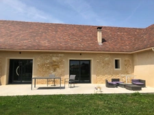 Maison rénovée à neuf avec dépendances -24 Dordogne
