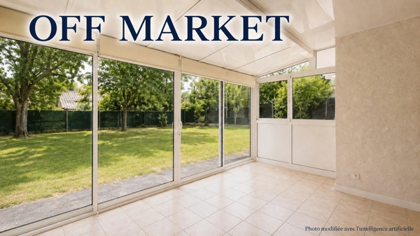 Maison de 76.83 m²- 3 chambres avec véranda et garage – Terrain de 782 m² – DPE D