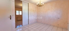 Maison de ville 84 m² – Tout à pied, 3 chambres, cour et véranda (construction 2002)