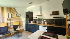 MAISON RÉNOVÉE MIOS | Piscine chauffée + Véranda + Locatif fonctionnel | DPE C