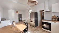 BASSIN D'ARCACHON – ENSEMBLE IMMOBILIER RARE comprenant 2 habitations 