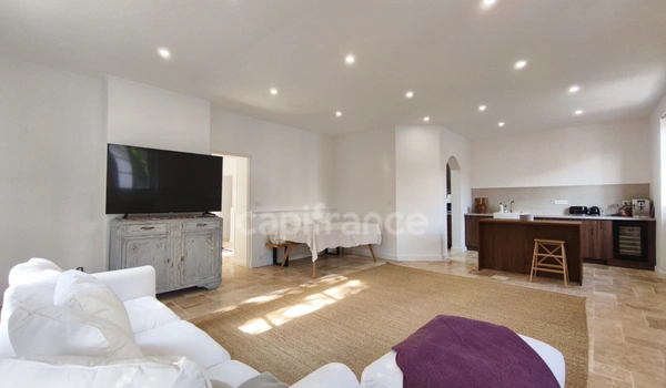 BASSIN D'ARCACHON – ENSEMBLE IMMOBILIER RARE comprenant 2 habitations 