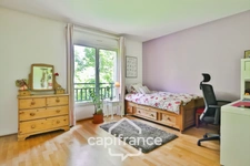 Maison familiale à vendre 7 pièces GARCHES (92)